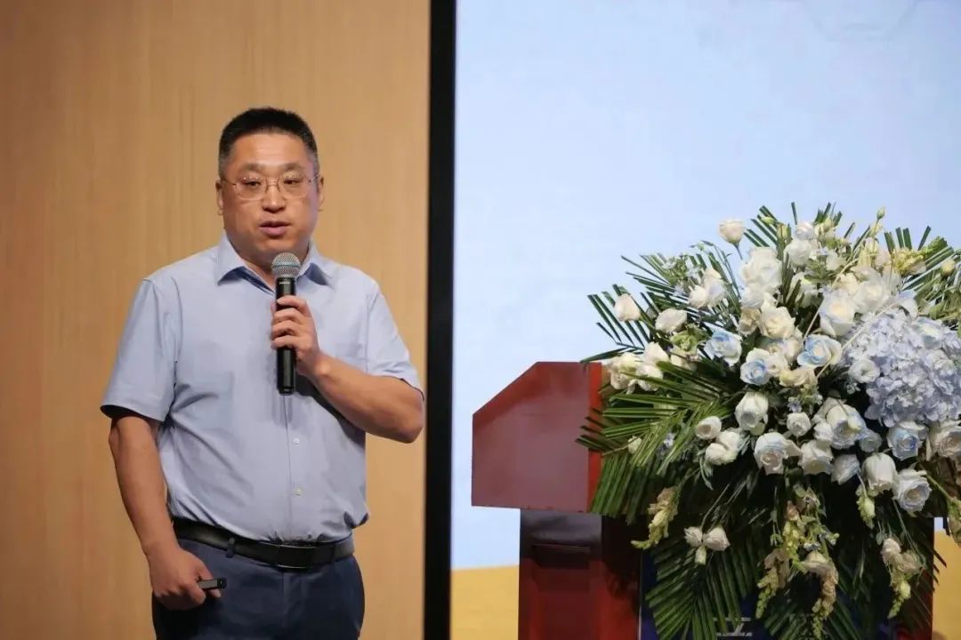 新能源 新动力 新未来|ag贵宾厅股份“动力与能源产业集群”圆桌座谈会顺利召开